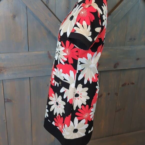 Tommy Hilfiger Dress Women's Size 4 Red Black Floral Pockets A Line Mini - Picture 2 of 13